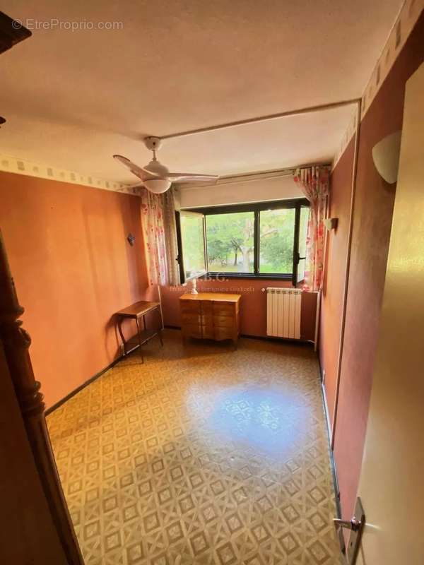 Appartement à MARSEILLE-10E