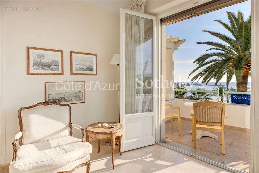 Appartement à CANNES