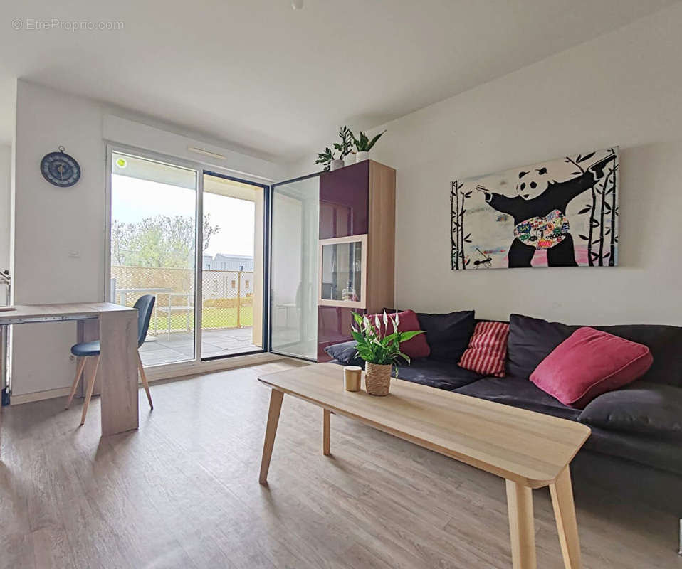 Appartement à SAINTE-LUCE-SUR-LOIRE