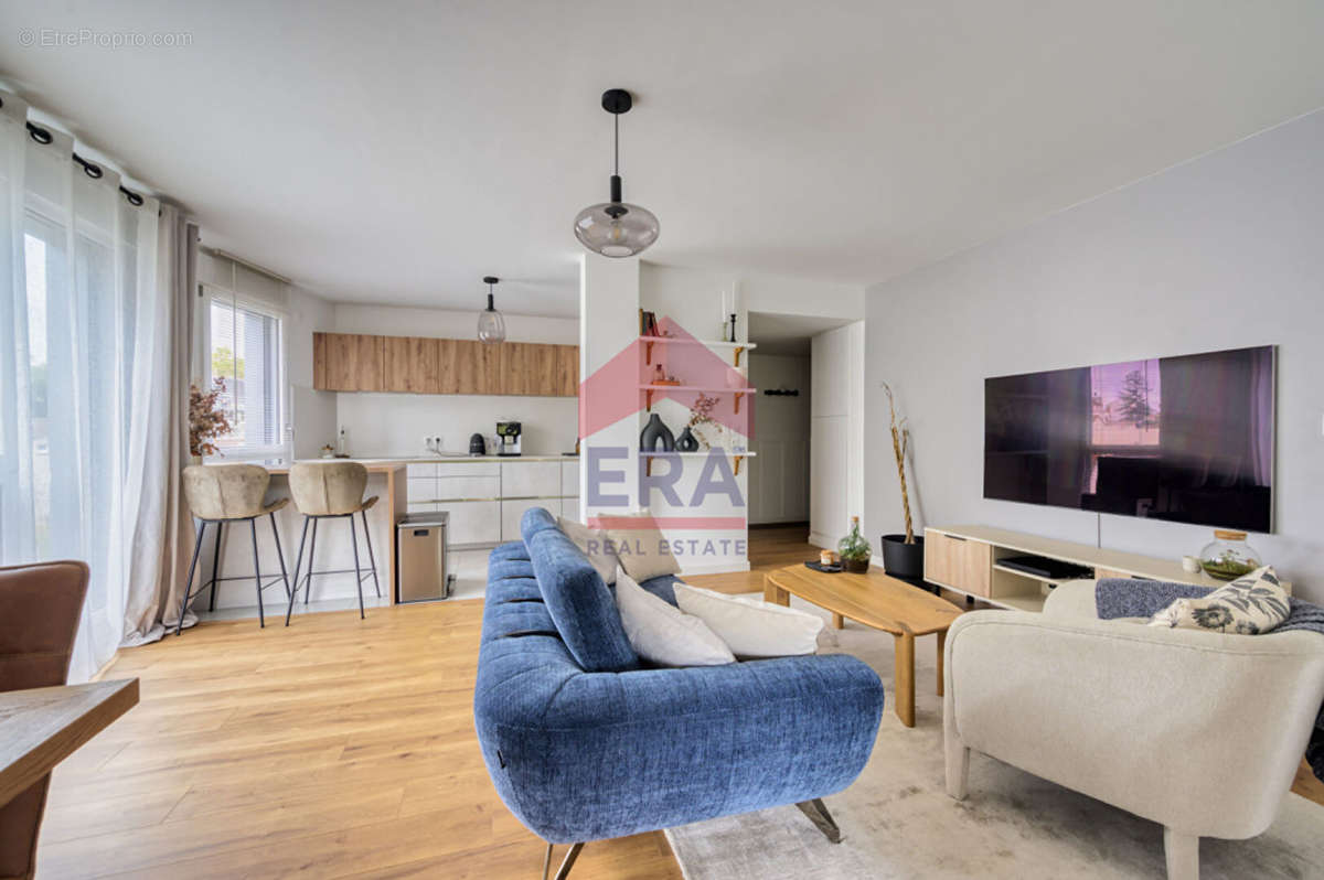 Appartement à NANTERRE