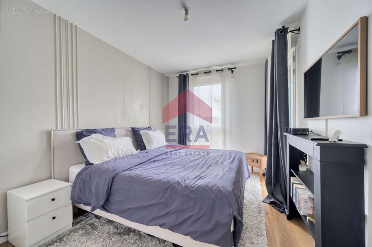 Appartement à NANTERRE