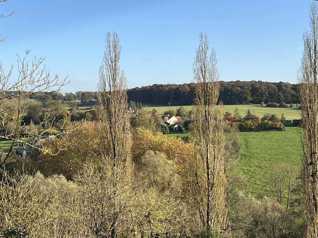 vue de la maison - Maison à LA LANDE-DE-LOUGE