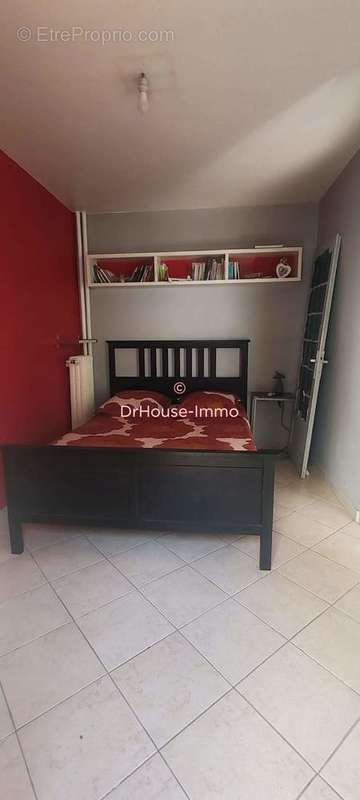 Appartement à MARSEILLE-1E