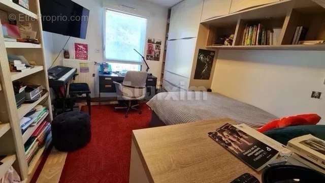 Appartement à BRISON-SAINT-INNOCENT