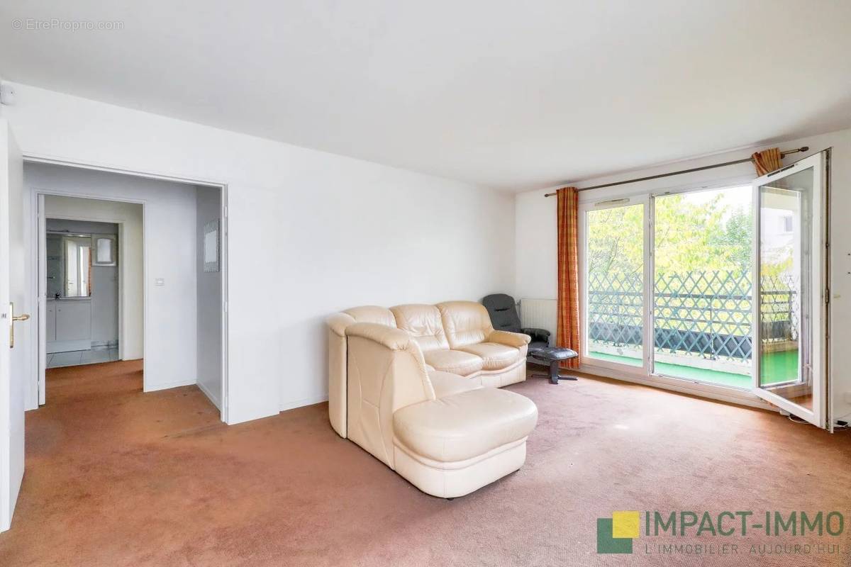 Appartement à COLOMBES