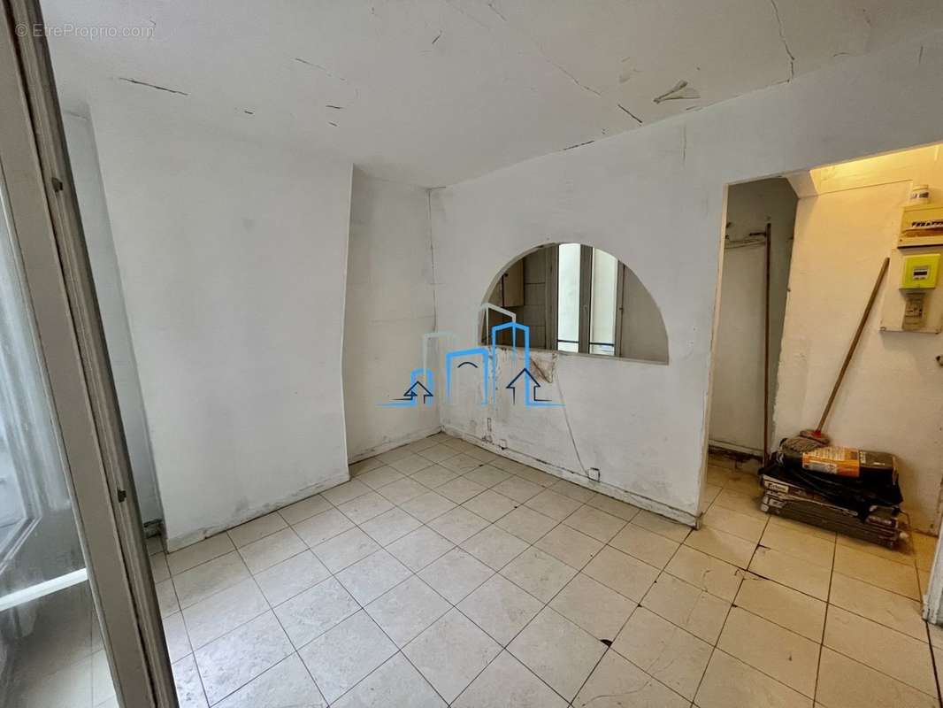 Appartement à PARIS-11E