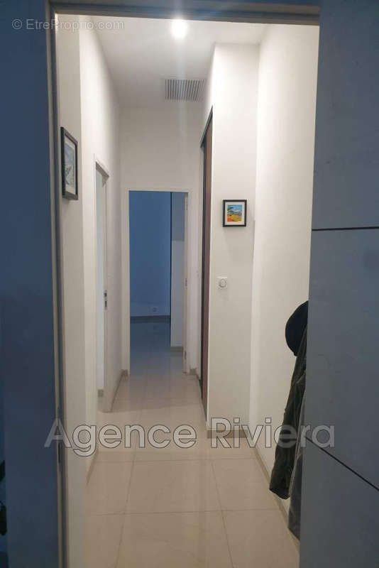 Appartement à ROQUEVAIRE