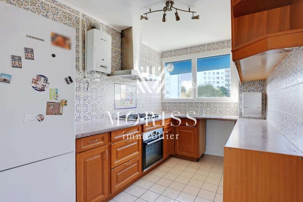 Appartement à PARIS-14E