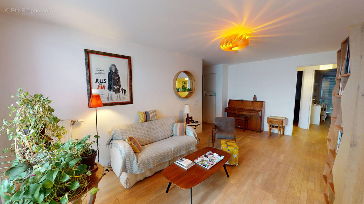 Appartement à IVRY-SUR-SEINE