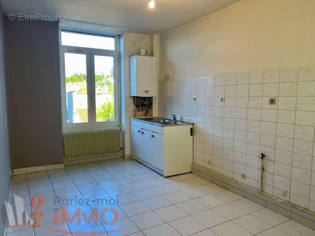 Appartement à SAINT-ETIENNE