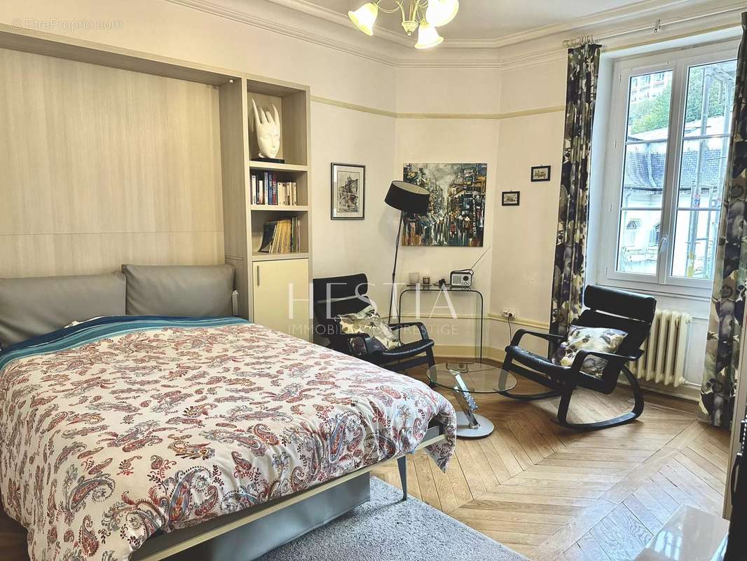 Appartement à AIX-LES-BAINS