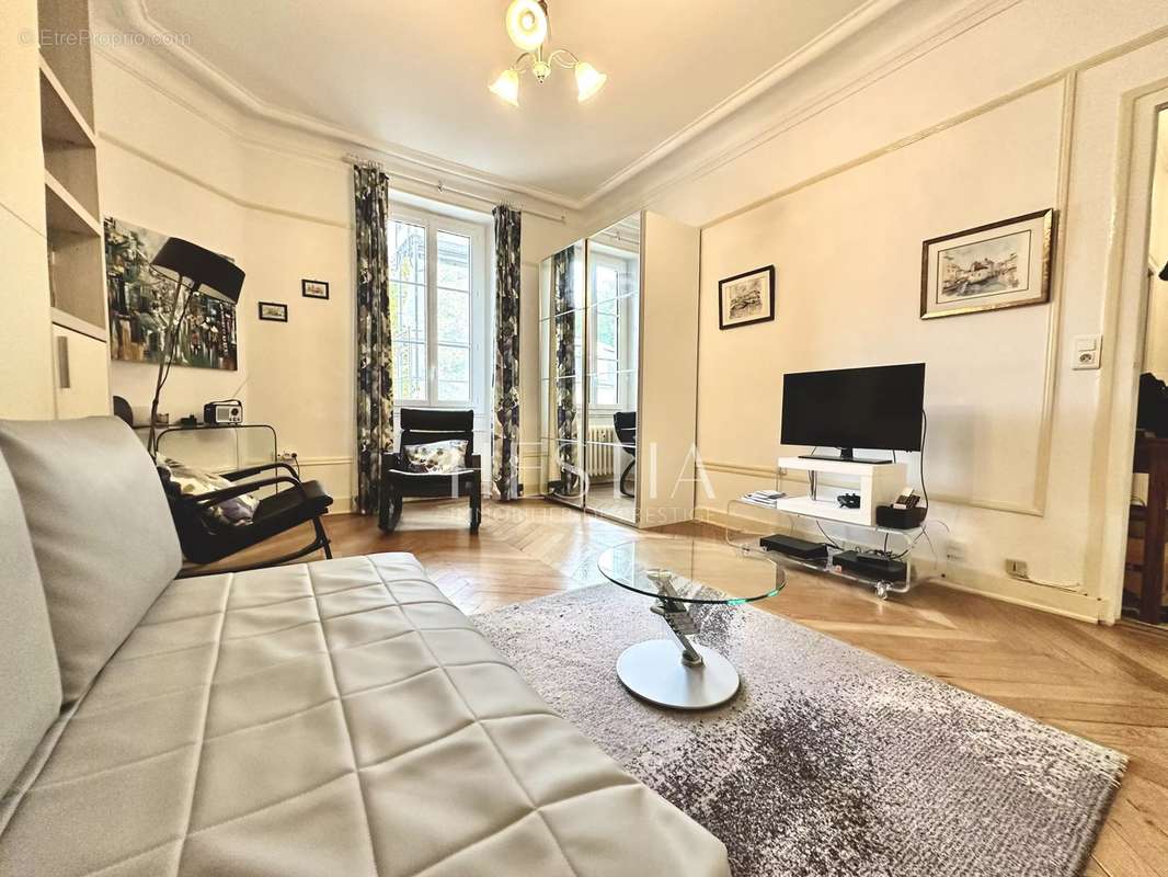 Appartement à AIX-LES-BAINS