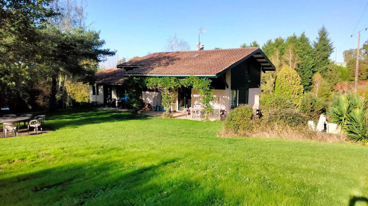 OVERVIEW - Maison à CHABRAC