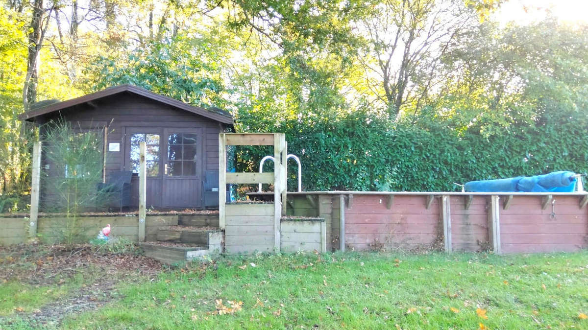 PISCINE - Maison à CHABRAC