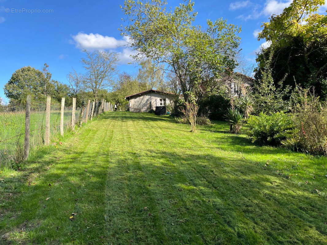 Charente house for sale - TCPF - 14 - Maison à AUBETERRE-SUR-DRONNE