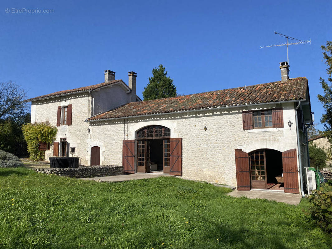 Dordogne house for sale - TCPF - 84 - Maison à VILLETOUREIX