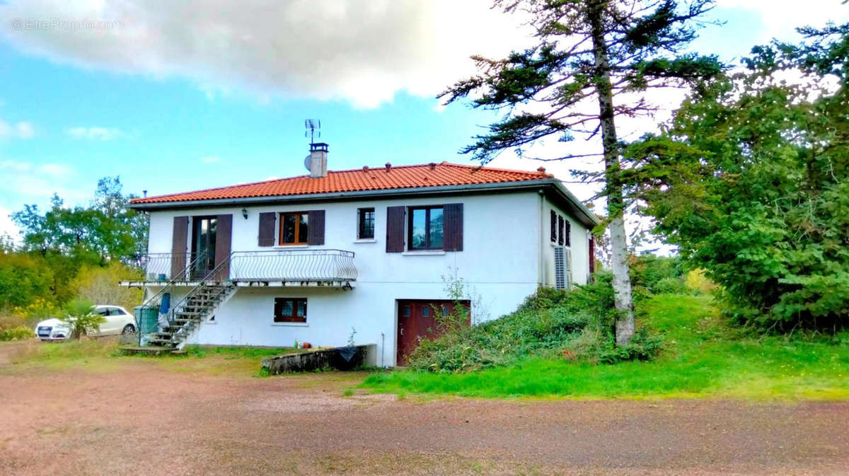 OVERVIEW - Maison à LONNES