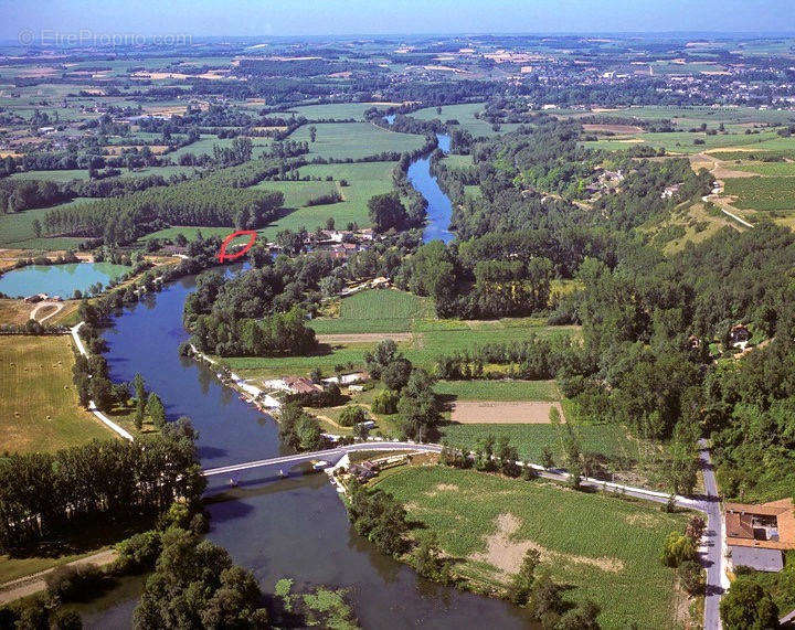 OVERVIEW - Maison à MOSNAC