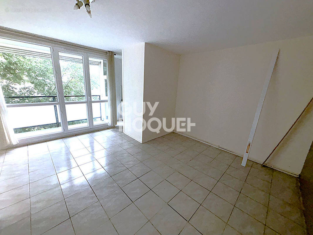 Appartement à CHAMBRAY-LES-TOURS