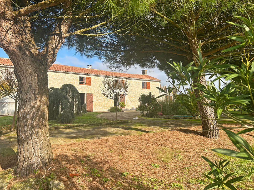 Maison à LE LANGON