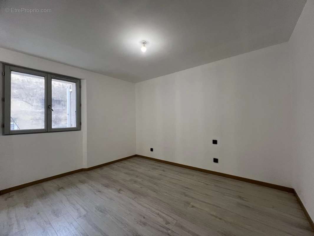 Appartement à MONTELIMAR