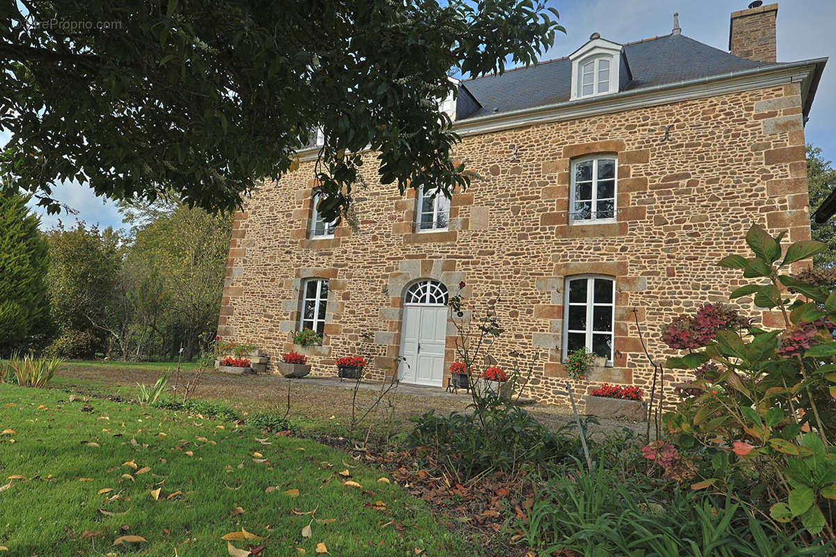 Maison à LA BOUSSAC