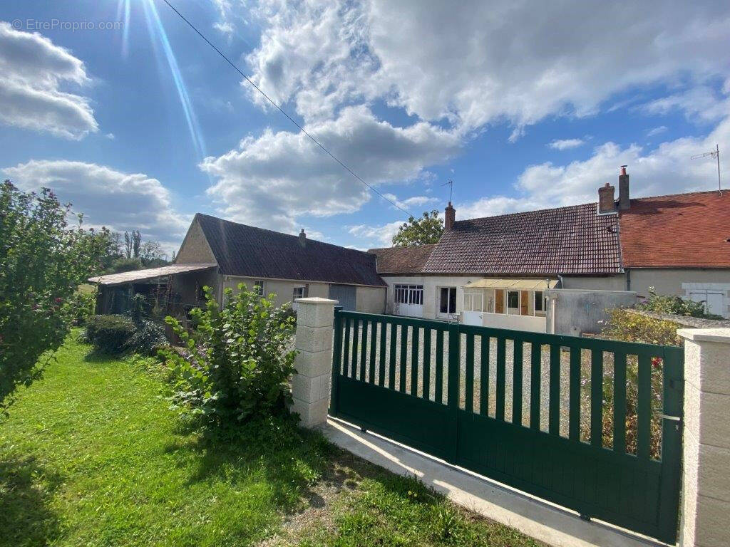 Maison à CHILLEURS-AUX-BOIS