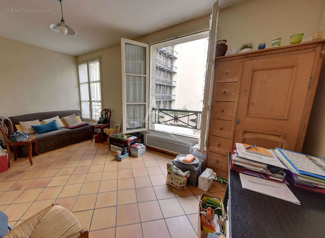 Appartement à PARIS-12E