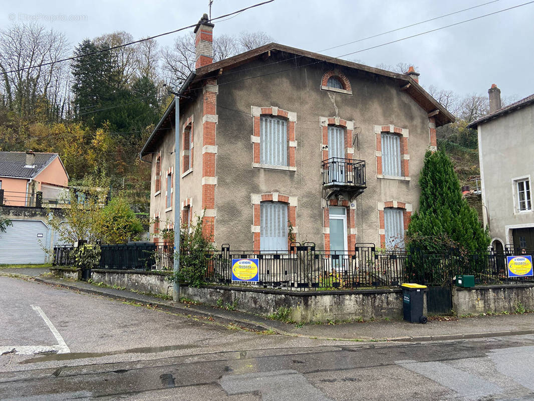 Appartement à LEROUVILLE