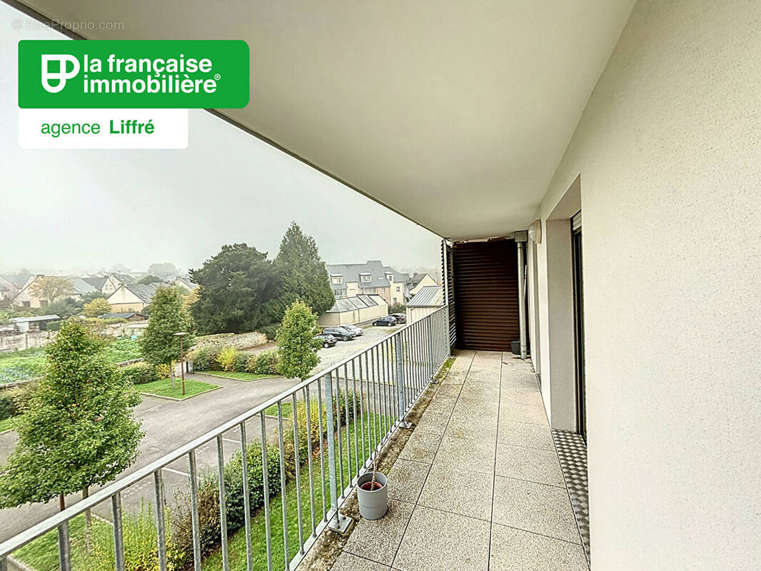 Appartement à LIFFRE