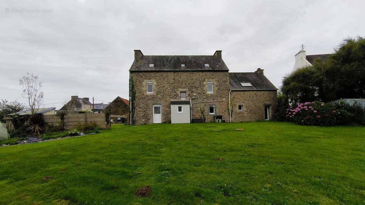 Maison à LESNEVEN