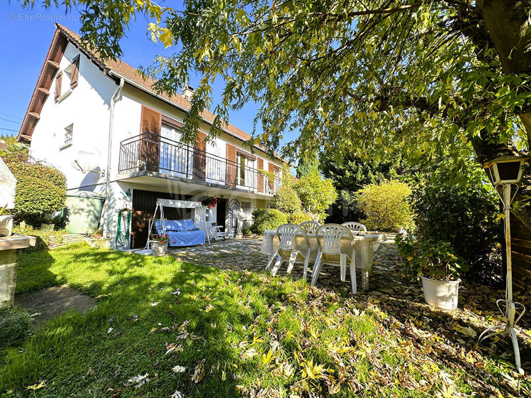 Maison à VILLECIEN