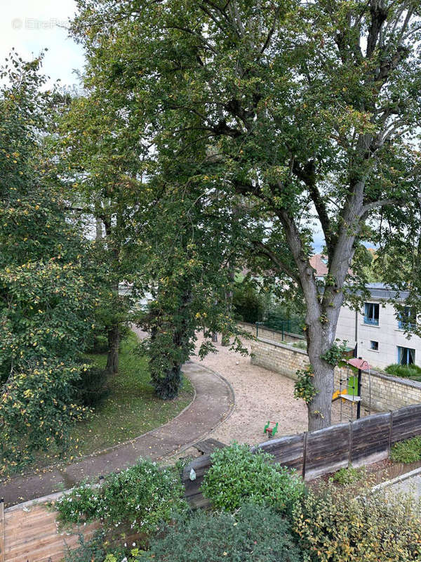 Appartement à MAISONS-LAFFITTE