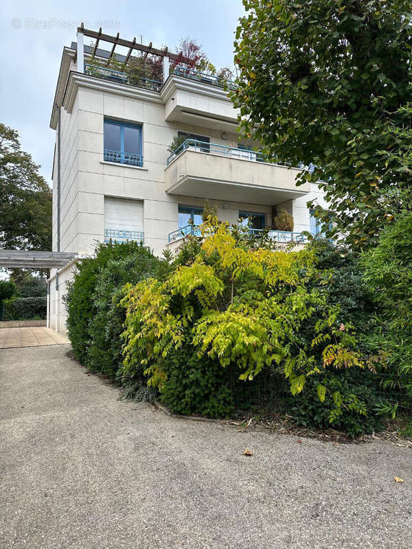 Appartement à MAISONS-LAFFITTE