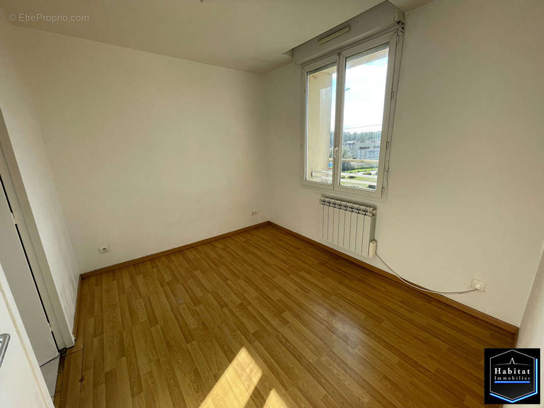 Appartement à LE PLESSIS-BELLEVILLE