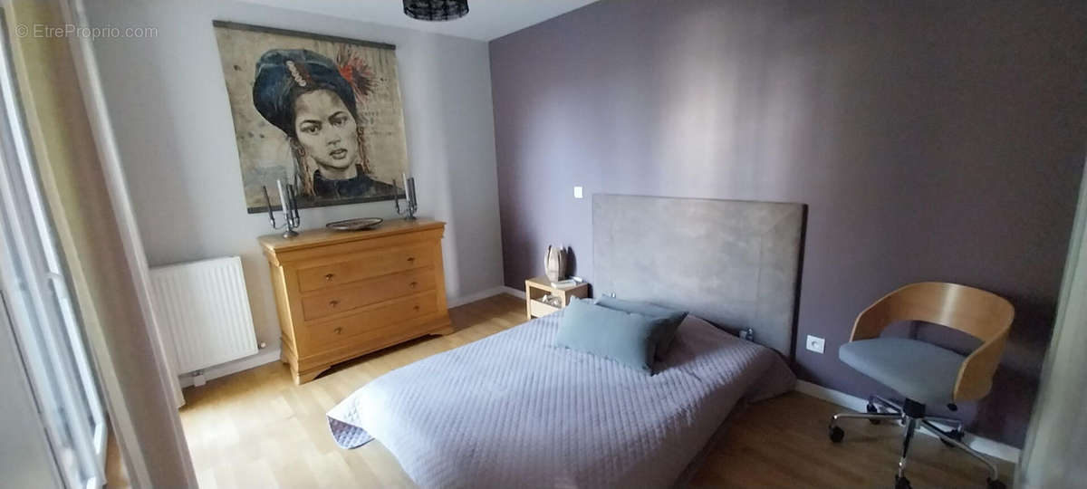 Appartement à EPERNON