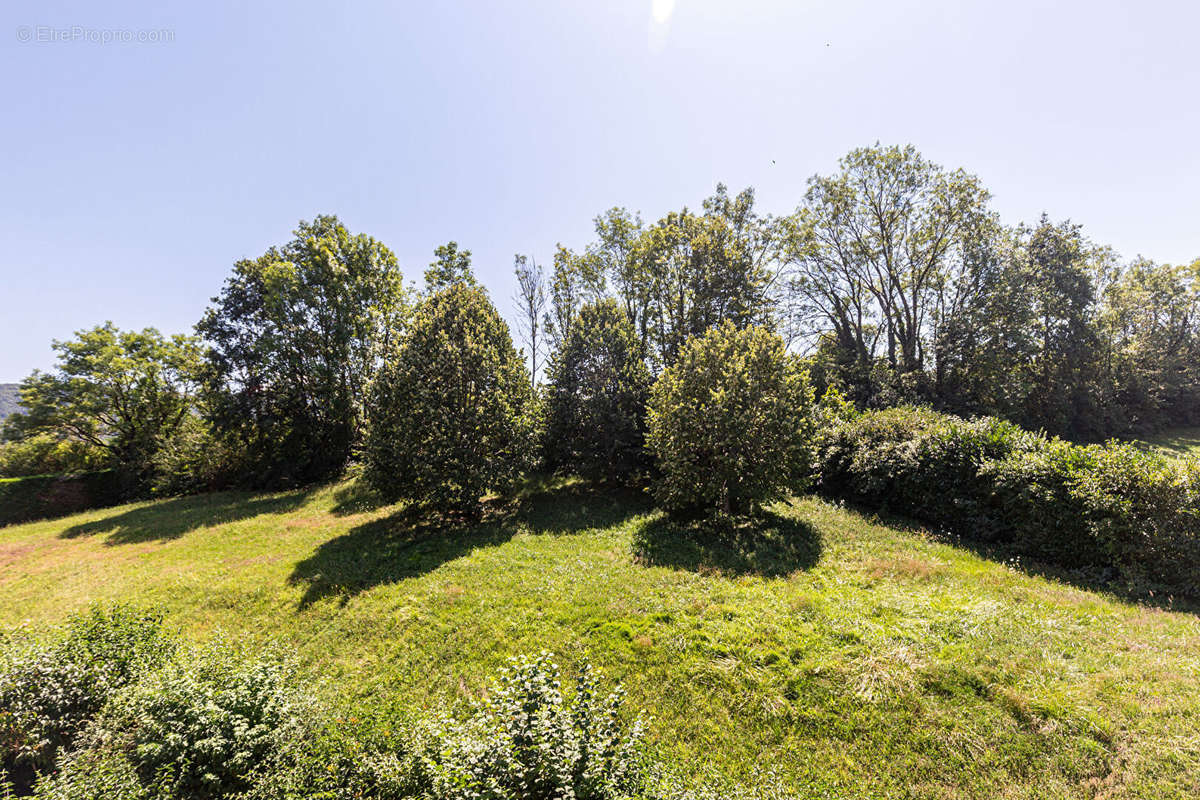 Appartement à SEYNOD