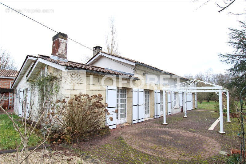 Maison à SAINT-ANDRE-DE-CUBZAC