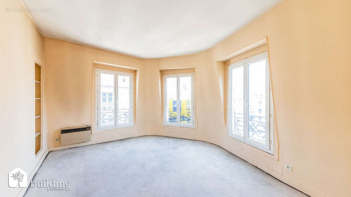 Appartement à LEVALLOIS-PERRET