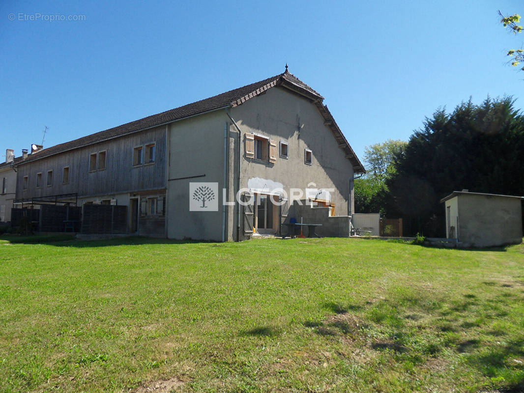 Appartement à SAINT-AMOUR