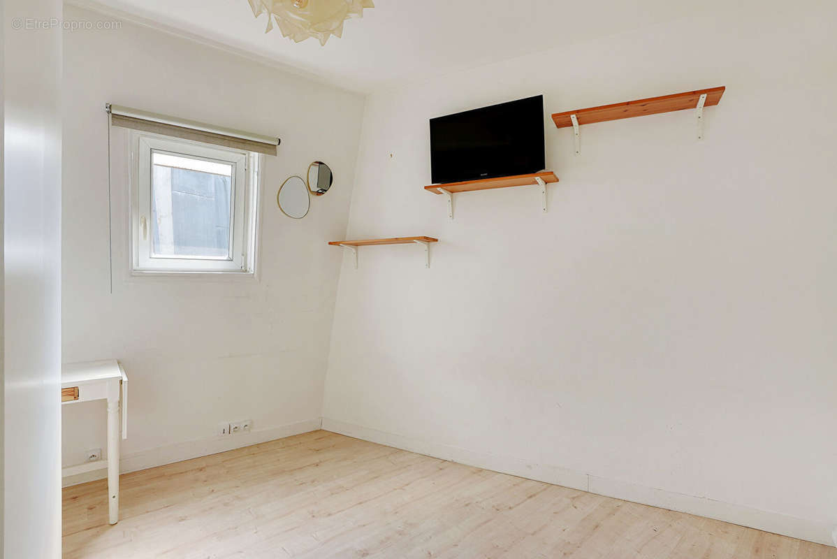 Appartement à PARIS-10E