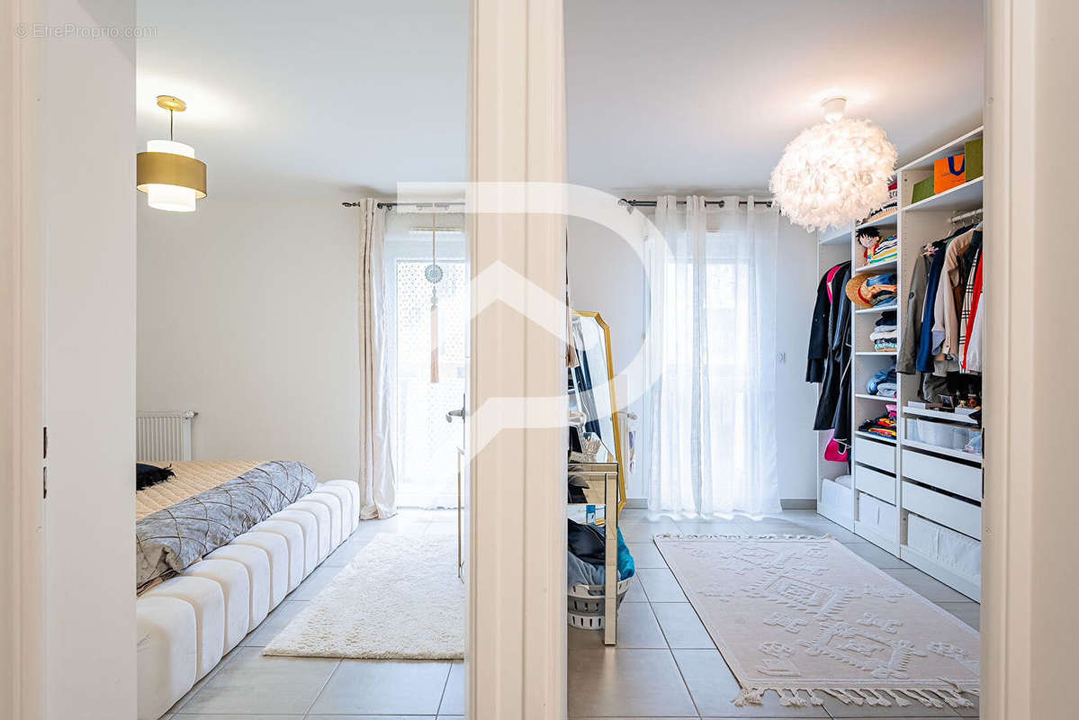 Appartement à MARSEILLE-10E