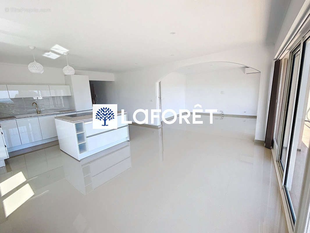 Appartement à CAGNES-SUR-MER