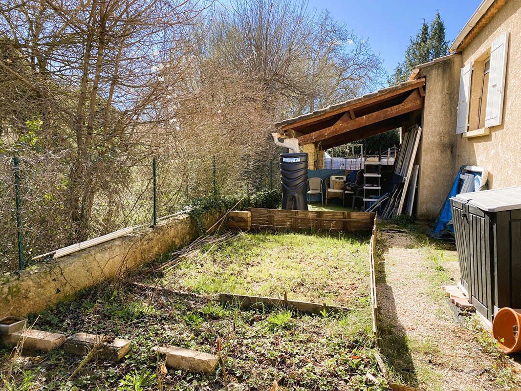 Maison à JOUQUES