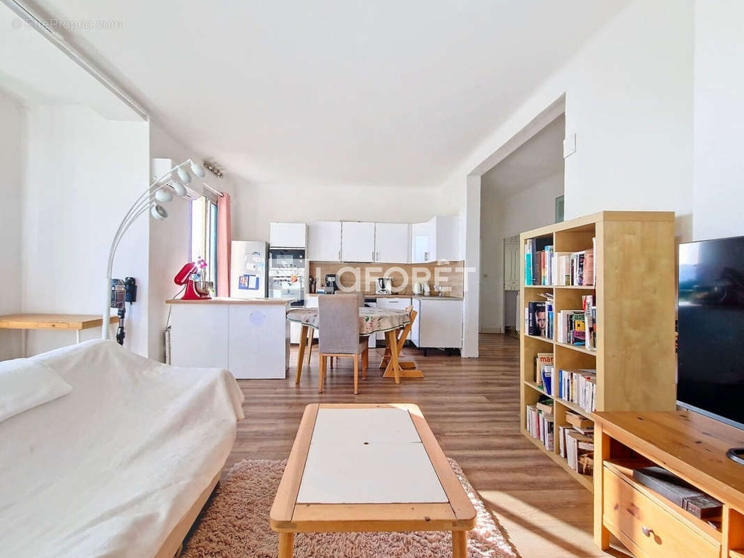 Appartement à MARSEILLE-8E