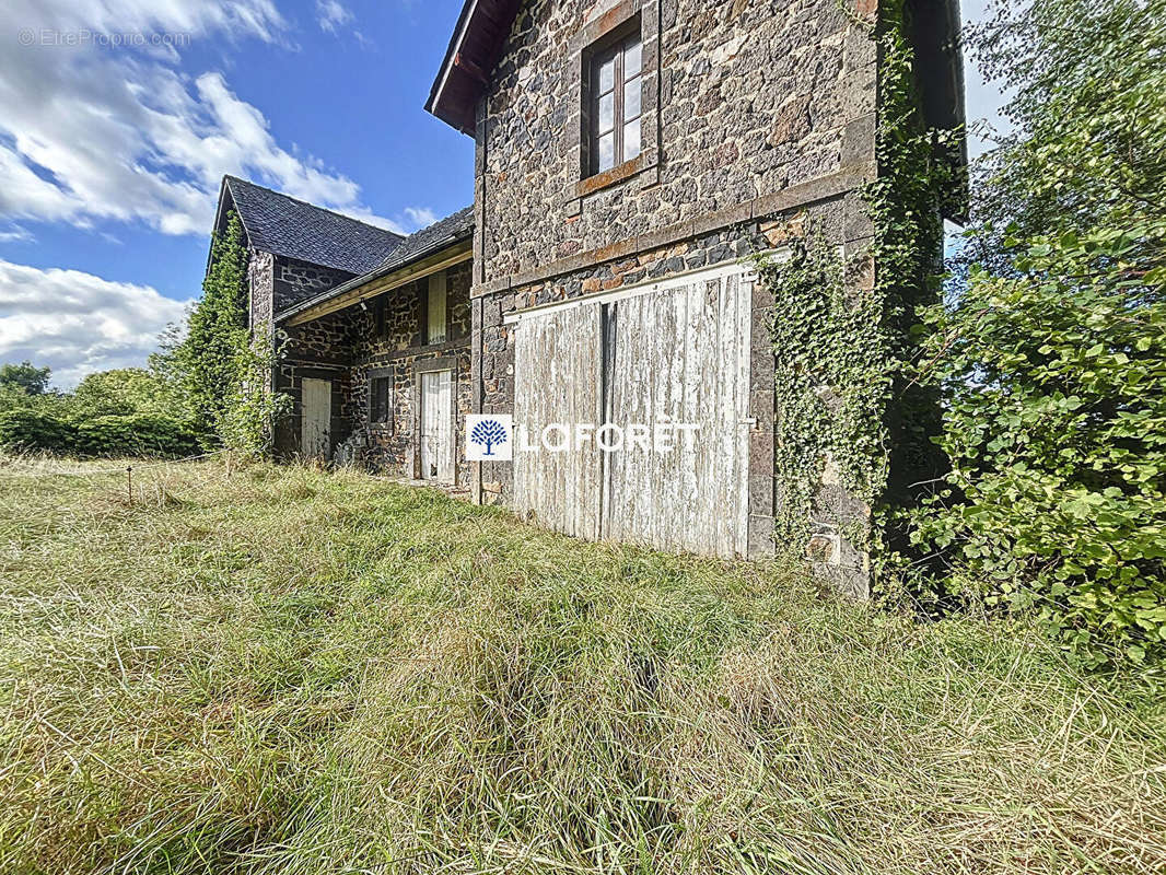 Maison à BROMMAT