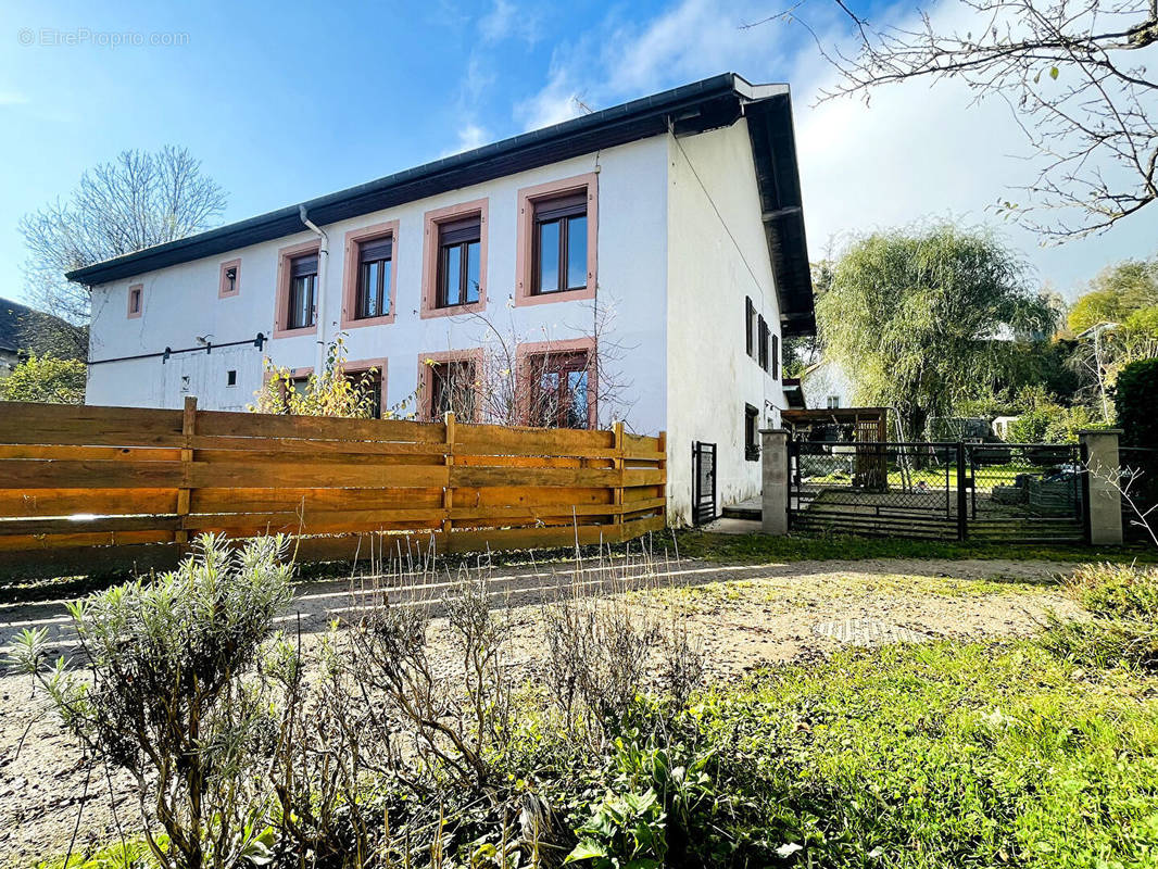 Maison à PROVENCHERES-SUR-FAVE