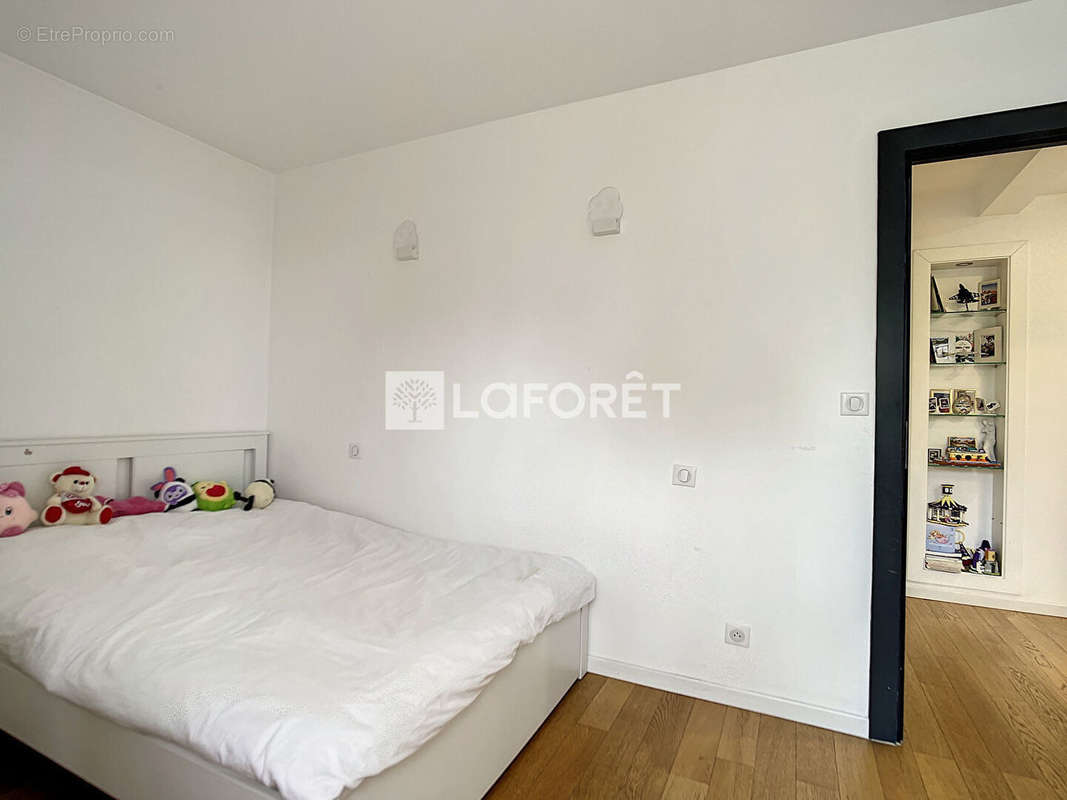 Appartement à PARIS-19E