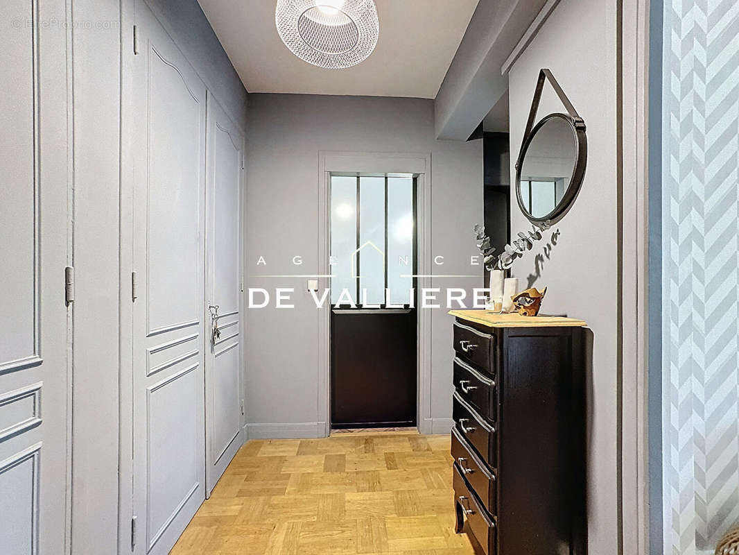 Appartement à RUEIL-MALMAISON