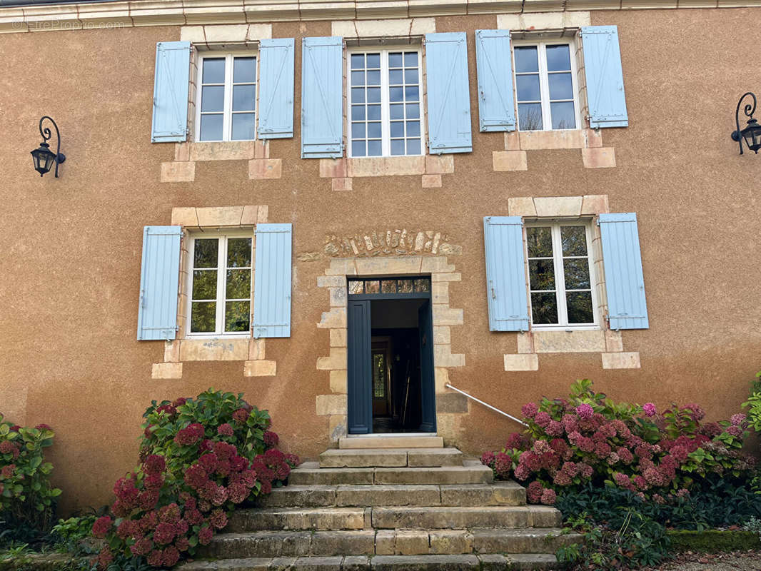 Maison à VIVONNE